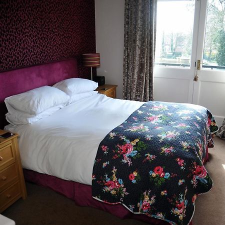 Bishops Guest Accommodation Йорк Экстерьер фото